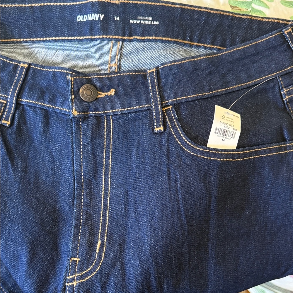 😃 NWT 😃 Old Navy Women's Dark Blue Wide Leg Jeans with stretch